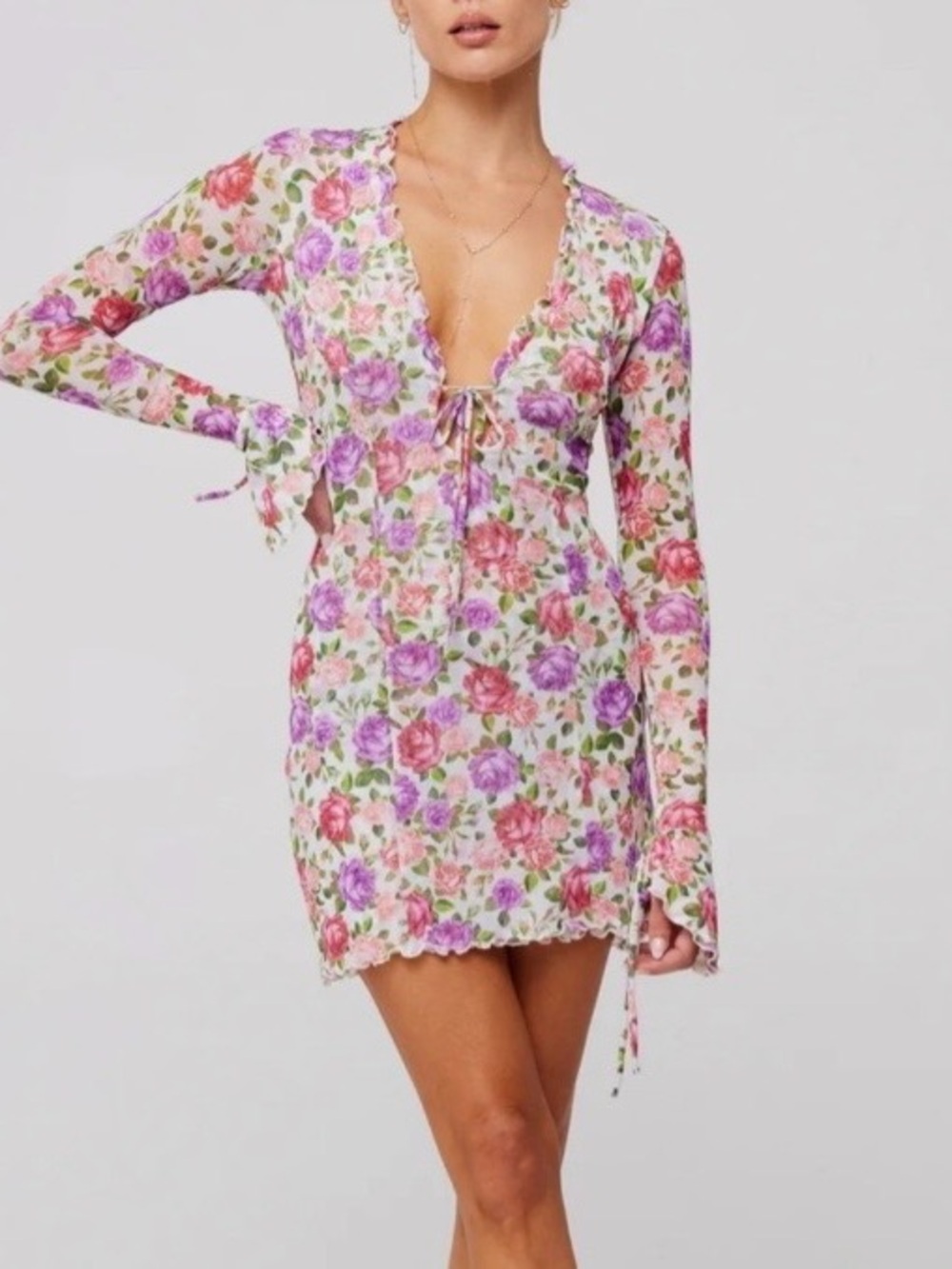 RESA Sloane Vintage Floral Mini Dress Size Medium Sexy Bodycon Date Night EUC